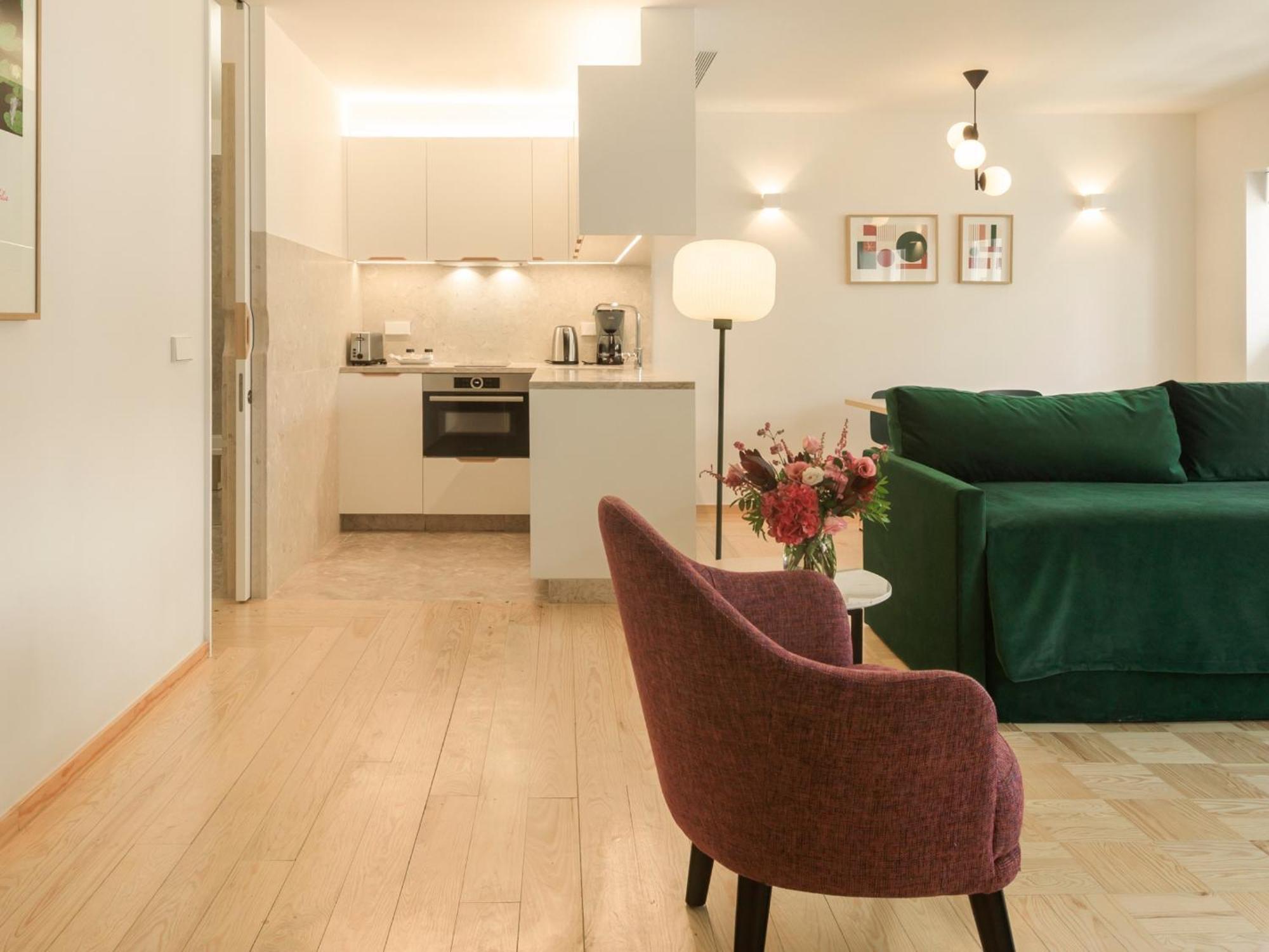 One-Bedroom Apartment